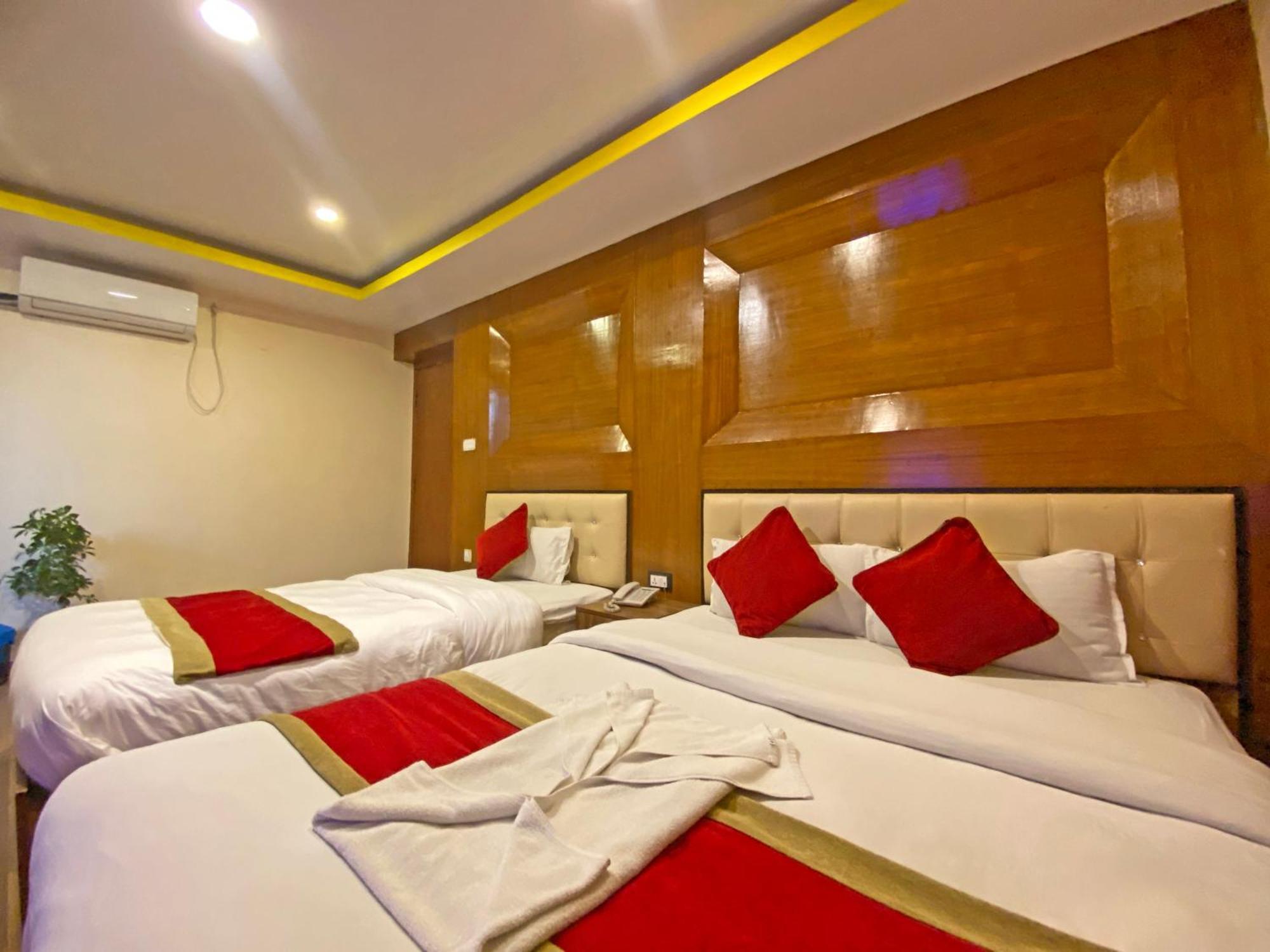 Hotel Airport Holiday Κατμαντού Εξωτερικό φωτογραφία