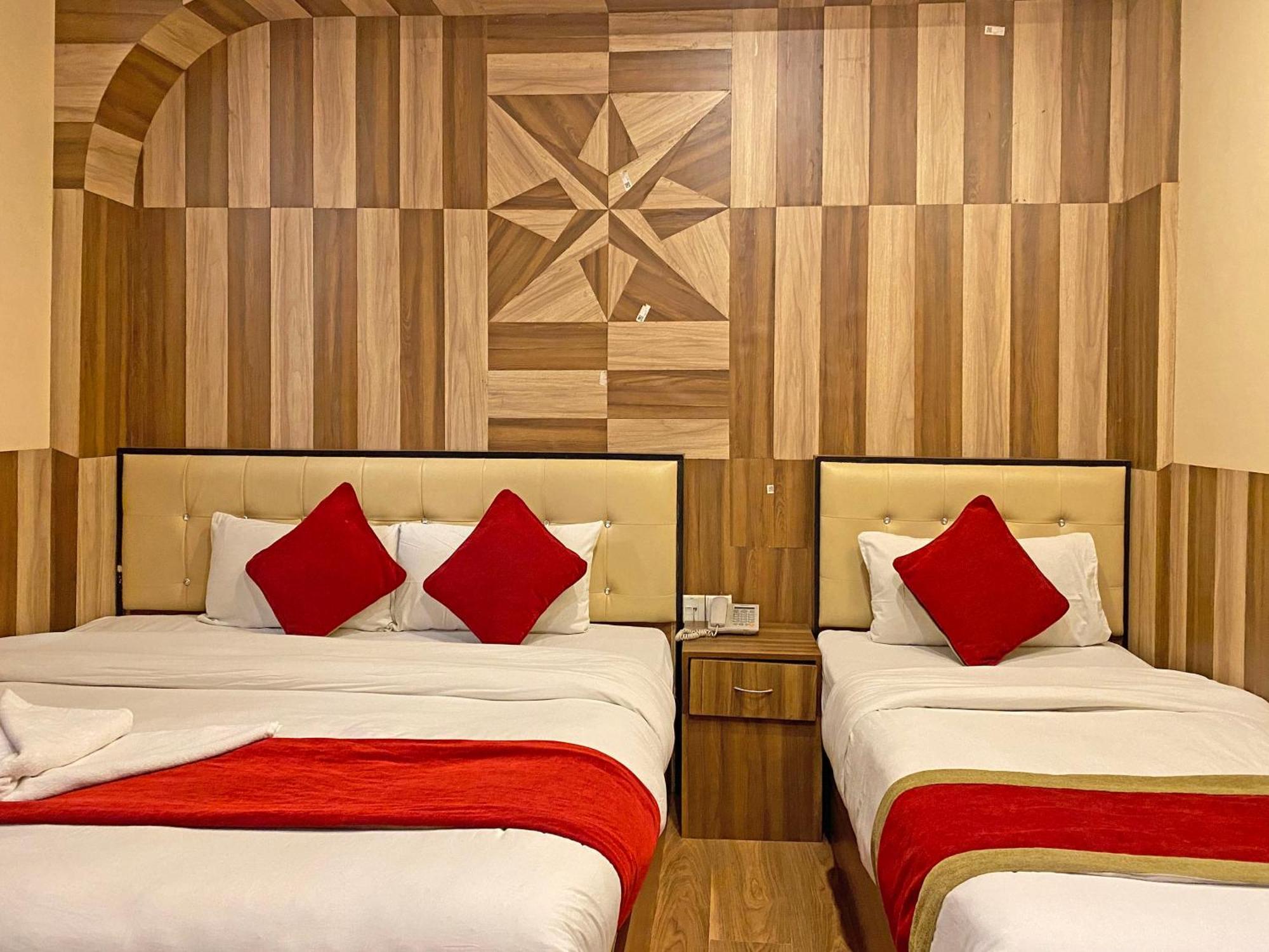 Hotel Airport Holiday Κατμαντού Εξωτερικό φωτογραφία