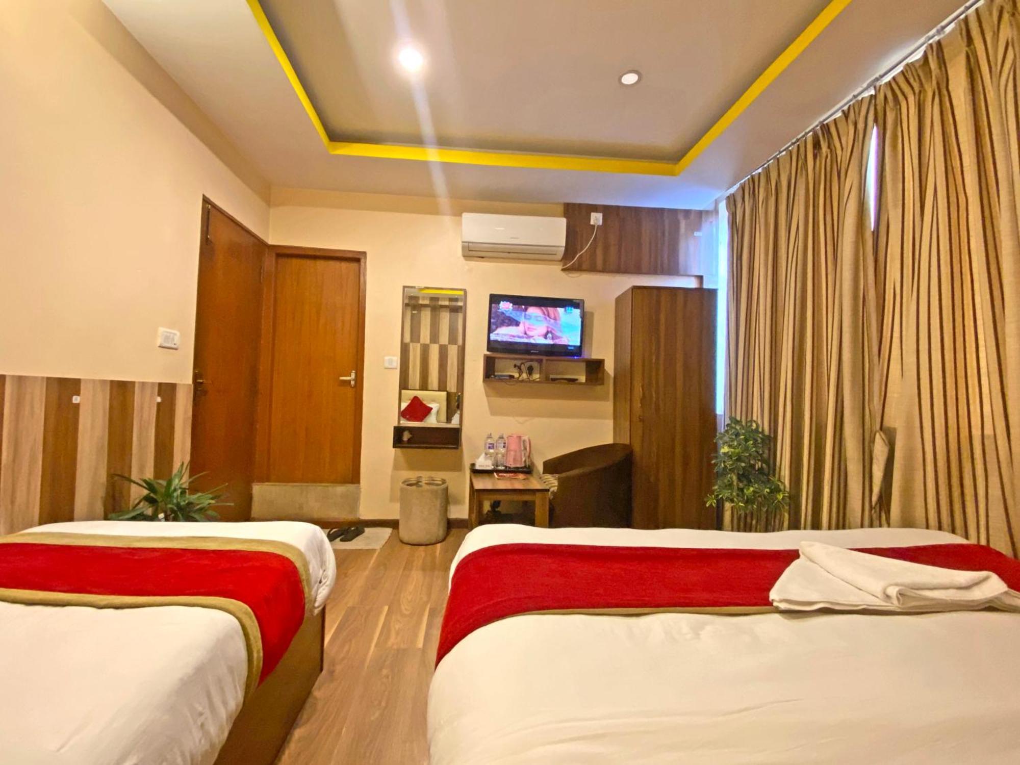 Hotel Airport Holiday Κατμαντού Εξωτερικό φωτογραφία