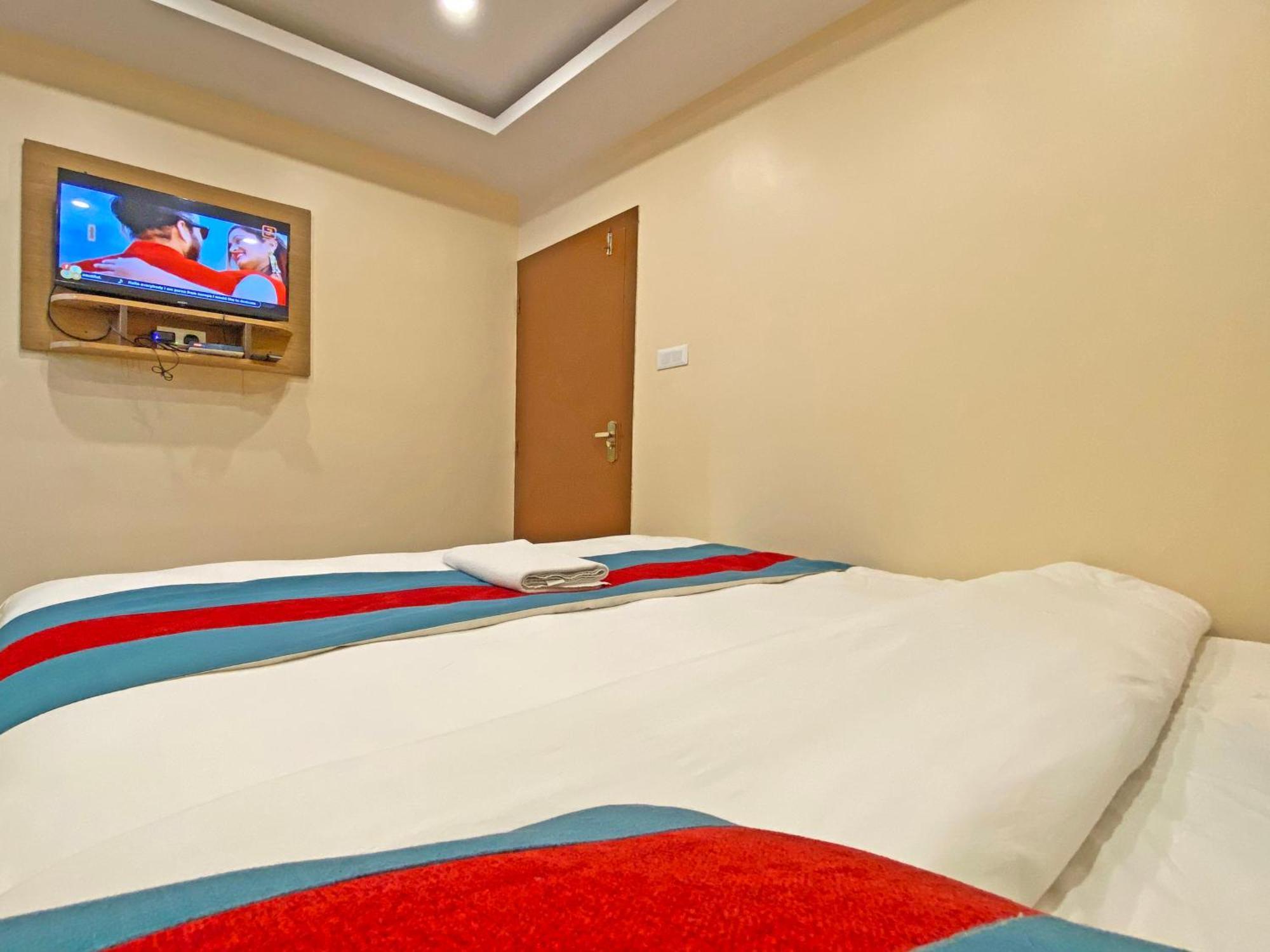 Hotel Airport Holiday Κατμαντού Εξωτερικό φωτογραφία