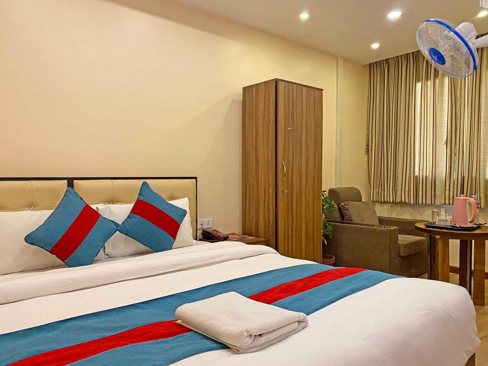 Hotel Airport Holiday Κατμαντού Εξωτερικό φωτογραφία