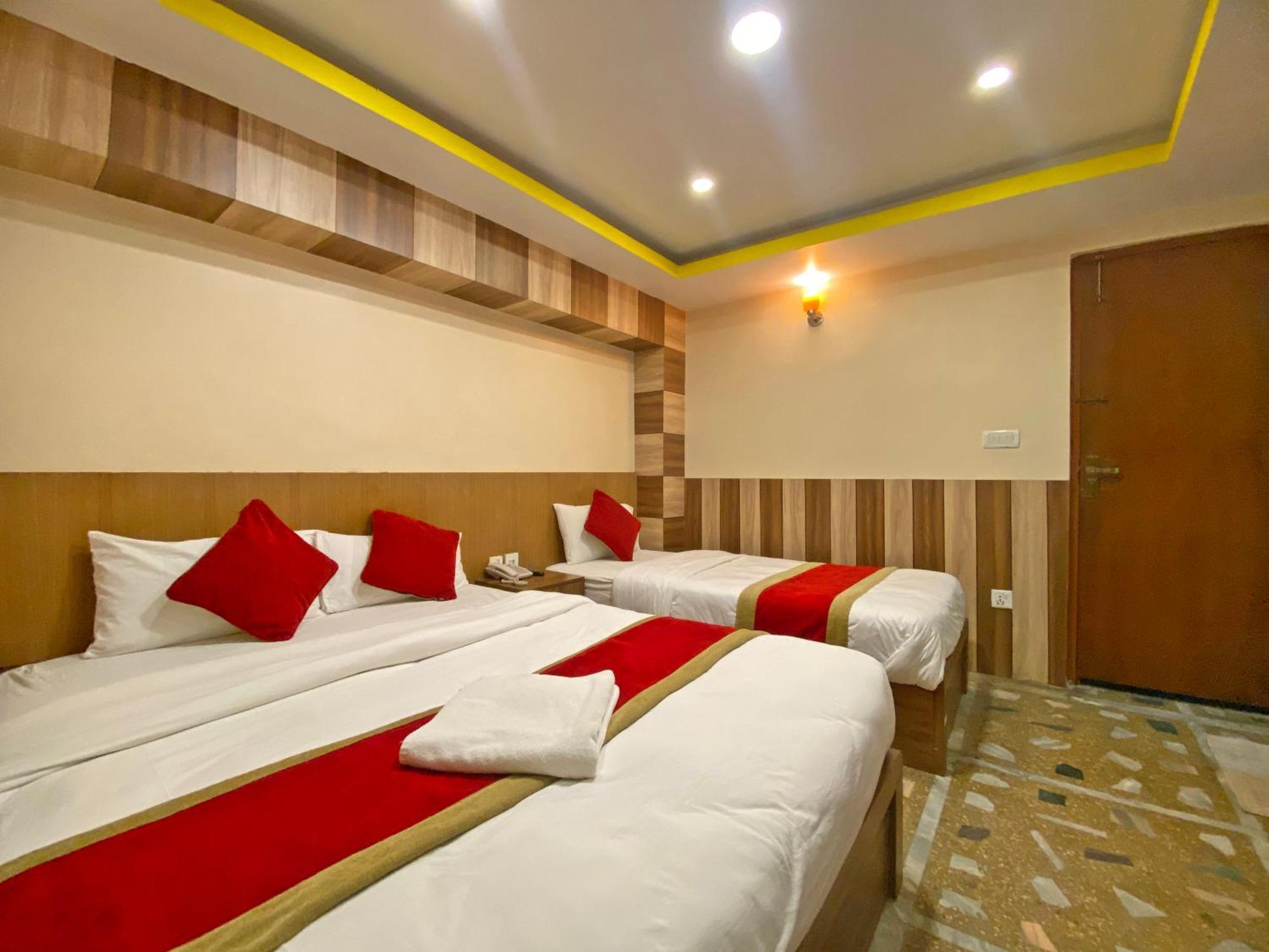 Hotel Airport Holiday Κατμαντού Εξωτερικό φωτογραφία